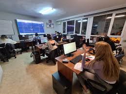 Almış olduğunuz sertifika sayesinde iş yeri açabilir yada firmalarda tasarımcı olarak çalışabilirsiniz. Ic Mimarlik Kursu I Ankara Tasarim Akademi Ankara Da Meb Onayli Ic Mimarlik Sertifikasi