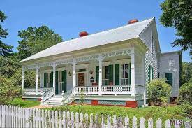 11833 Ferdinand St Saint Francisville La 70775 Year 1895 Saint Francisville Architecture Vintage House