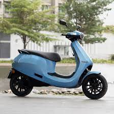 The ola electric scooter could measure around 1,860 mm in length, 700 mm in width, and 1,155 mm in height. Ola Electric Olaelectric Twitter