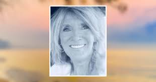 Verna Lynn's Instagram, Twitter & Facebook