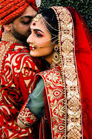 South Asian Hindu Wedding Indian Bride And Groom Indian Bride Hindu Wedding