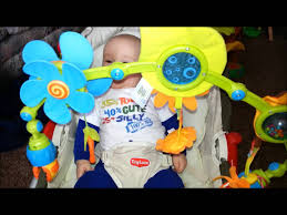 мультик от тини лав для детей 3 12 мес Entertaining Baby With A Tiny Love Toy Bar Entertaining Baby New Baby Products Baby Shower Themes