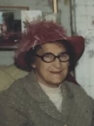 This is the 2nd part of my account of the history of Shorne Hill, this part  is about the first owner and WW1. Please remember to click