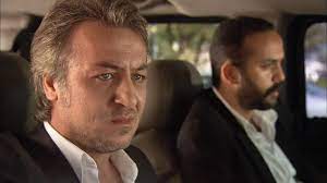 Kıvanç tatlıtuğ, cansu dere, aras bulut i̇ynemli ve özge özpirinçci gibi. Ezel 2009
