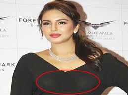 She has three brothers named naeem qureshi, haseen qureshi and actor saqib saleem, who is two year younger. Huma Qureshi Transparent Top Video Dailymotion