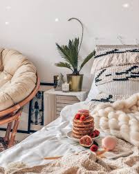 Pin On Instagram Alabasterfox