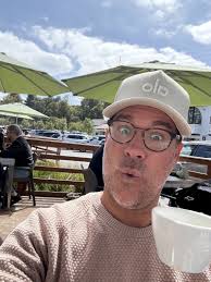 THIS WAS ABSOLUTELY BRUTAL… I'm sitting at my local coffee shop. Supposed… 