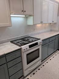 White Long Subway Tiles Set In Herringbone Pattern With Light Grey Grout To Match T Trendy Kitchen Tile Kitchen Tiles Backsplash Subway Tile Backsplash Kitchen