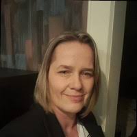 10+ "Elle Holder" profiles