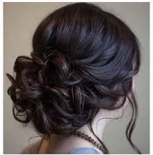 Pretty Messy Bun With Curls Hair Hair Styles Wedding Hairstyles
