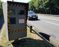Lorsque vous êtes flashé par un radar, le contenu de votre si vous n'étiez pas le conducteur de la voiture en infraction et que vous estimez ne pas avoir à payer votre cette contestation s'effectue en ligne, ou par voie postale, en envoyant un formulaire de requête en. Loi Radar Pv Retrouvez Tous Nos Articles Droit