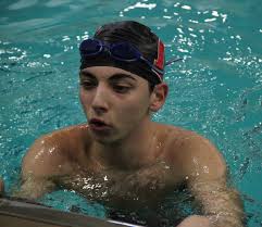 Relay team, diver qualify for Durfee