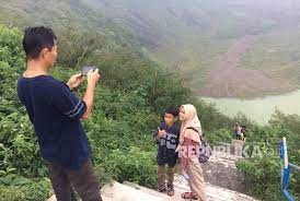 Harga tiket masuk gunung galunggung 2021. Kunjungan Wisata Galunggung Meningkat Puluhan Kali Lipat Skanaa