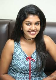 Pin On Bigg Boss Contestant Riythvika Photos