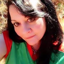 Lee Ellsworth updated her profile picture.