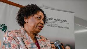 She said institutions that are ready for the return of grade r's are allowed to reopen. Basic Education Minister S Briefing On Reopening Of Schools Postponed Enca