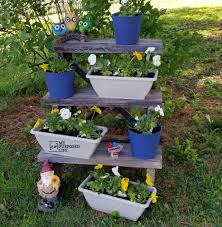 Check out this simple diy build of a tiered plant pot stand. Reclaimed Stair Stringer Tiered Plant Stand My Repurposed Life Rescue Re Imagine Repeat