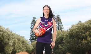 Kiara bowers (born 16 november 1991) is an australian rules footballer playing for the fremantle football club in the afl women's (aflw). Kiara Bowers Tags Rtrfm The Sound Alternative