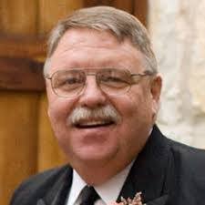 Drew Hollinger's Instagram, Twitter & Facebook