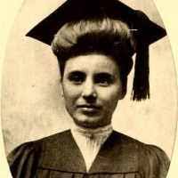 Taylor Hester's Instagram, Twitter & Facebook