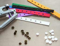 Easy Diy Charm Bracelet For Shoe Charms Jibbitz Diy Charm Bracelet Diy Charms Craft Accessories