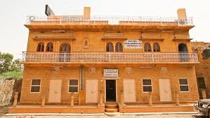 The closest airport is sultan abdul aziz shah airport. Hotel Golden City Jaisalmer Reviews Photos Offers