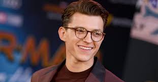 Tom Holland Candidly Talks Sobriety Journey: 'I Couldn't Stop Thinking  About [Alcohol]'
