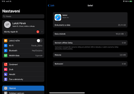 Safari Size Issue Need Help Guys Tried To Delete History And Data To Make The App Smaller But It Got From 6gb To 25gb People On The Net Said To Wait For