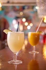 La Choza Margarita Trail Roca Bonita Margarita Recipe Instructions 1 1 2 Oz Roca Patron Reposado Tequi Southwest Recipes Margarita Recipes Patron Reposado