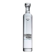 Pentru toti cei care vor sa se bucure de cea mai buna aroma, un producator de vodka a venit cu o idee foarte buna. Vodca Diamond Standard 0 7l 40 Emag Ro