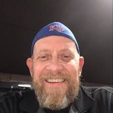 Kelly Streeter's Instagram, Twitter & Facebook