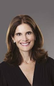 Nadia Hanson's Instagram, Twitter & Facebook