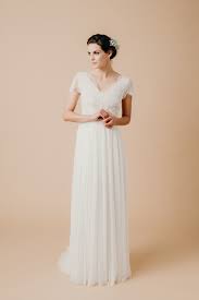 Edle klaviere und flügel zum anfassen im berliner westen. Boho Style Hochzeitskleider Schweiz Maleana