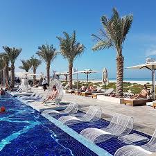 Smešteno na netaknutoj beloj plaži na ostrvu saadiyat.većina 366 elegantno uređenih soba i apartmana hotela, kao i 12 vila sa tri spavaće sobe i četiri spavaće sobe, svaka sa privatnim ili zajedničkim bazenom, direktnim pristupom. Pool Picture Of Rixos Premium Saadiyat Island Abu Dhabi Tripadvisor