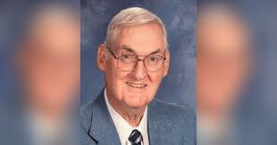 Judith Hazlett's Instagram, Twitter & Facebook