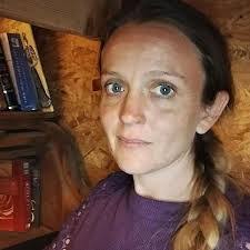 Penelope Cash's Instagram, Twitter & Facebook