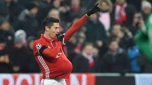 Robert lewandowski personal life, wife, family & trivia. Robert Lewandowski Reveals Wife S Pregnancy By Celebrating Goal