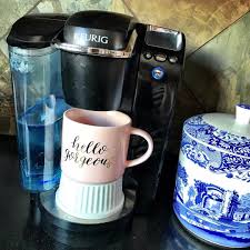 Keurig Hack To Prevent Your Keurig From Splashing When Using Smaller Cups Place A Bowl Upside Down And Place Your Cup Keurig Keurig Hacks Keurig Accessories