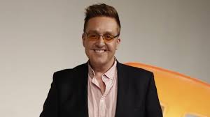 Daniel nació el 9 de mayo de 1973 en méxico. Zrjftuqh3sakrm