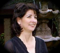 Willa Archer's Instagram, Twitter & Facebook