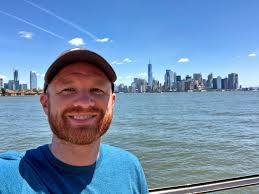 The best area to stay in new york city for people visiting for the first time is midtown in manhattan borough. Best Hostels In Nyc Top Places To Stay On A Budget In New York City