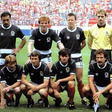 Controlla le migliori quote, statistiche e risultati in tempo reale! Scozia 1986 Maglia Storica Calcio Vintage Football Club