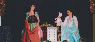 Mais au sein même de ses rangs eric et sara allaient subir son impitoyable courroux pour avoir. Les Lutins De La Reine Des Glaces Pepites Productions Spectacles A Marseille