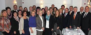 Wir stellen unser banksystem um! Langjahrige Mitarbeiter Geehrt Vr Bank Main Kinzig Budingen Eg