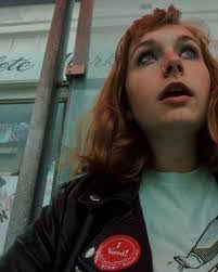 Phoebe Flynn's Instagram, Twitter & Facebook