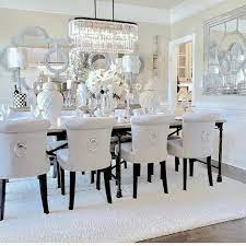 The result is, i still haven't found just the right thing for our dining room makeover, but i sure have found some incredibly beautiful spaces to pin on my pinterest boards. Apartment Front Door Decor Pinterest Cxviii Comedoresvintage Beautiful Dining Rooms Dining Room Glam Luxury Dining Room