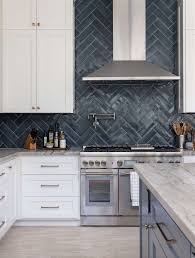Give backsplash tiles of any color an unexpected arrangement with a herringbone backsplash pattern. Trending Home The Herringbone Pattern Backsplash Here S Why Designed