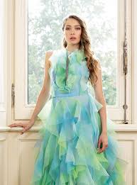 Acquista i modelli più eleganti di abiti da cerimonia sportivi.la vita non può essere senza shopping online! Abiti Da Cerimonia Donna Vestiti Eleganti Da Cerimonia Musani