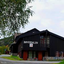 Bøverdalen is a valley in møre og romsdal and has an elevation of 52 metres. Boverdalen Vandrerhjem Camping Home Facebook