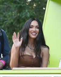 1 day ago · an engagement could be in megan fox and mgk's future and same with having kids together. See Megan Fox S Icy Blue Krizia Crop Top And Mini Skirt Set